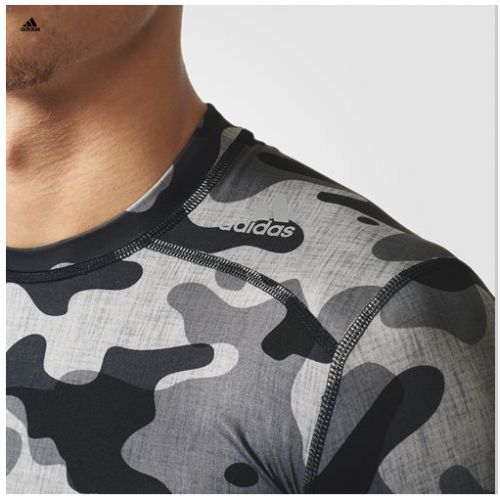Tee-shirt Adidas Techfit camouflée manches courtes