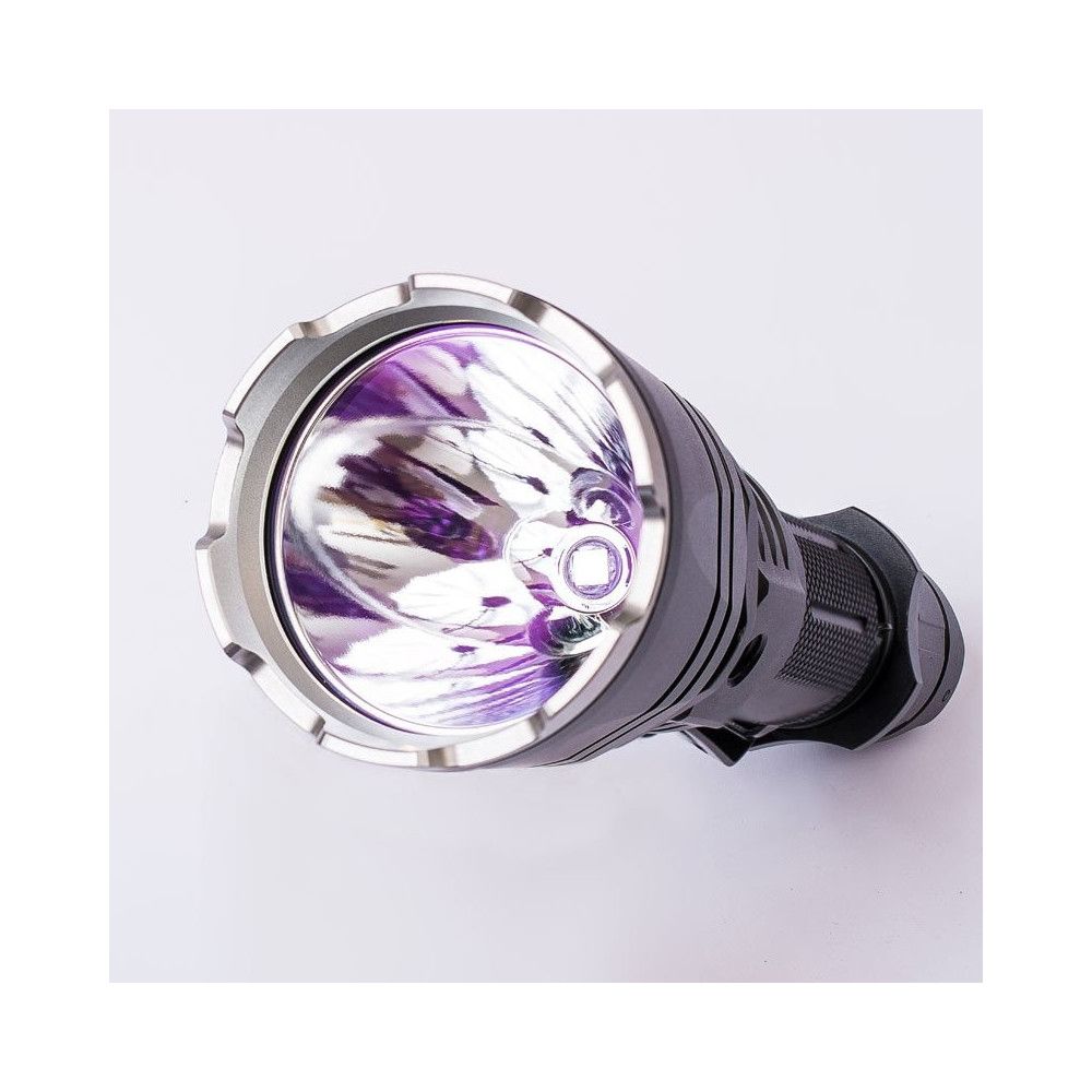 Lampe tactique rechargeable Klarus XT12GT 1600Lumens Lampe tactique rechargeable Klarus XT12GT 1600Lumens