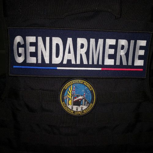 Support dorsal d'écusson d'escadron