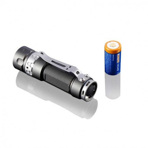 Lampe Tactique Niteye RAPTOR RRT01 - 950Lumens