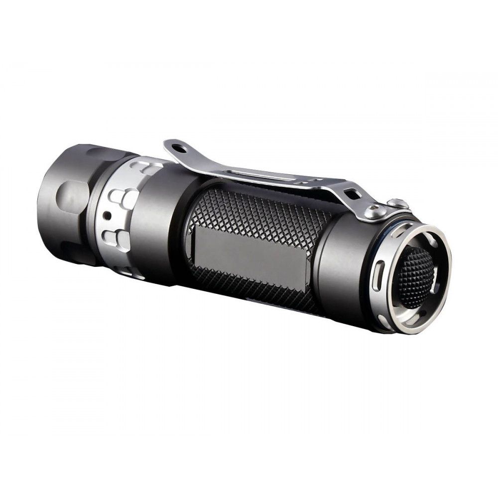 Lampe Tactique Niteye RAPTOR RRT01 - 950Lumens Lampe Tactique Niteye RAPTOR RRT01 - 950Lumens