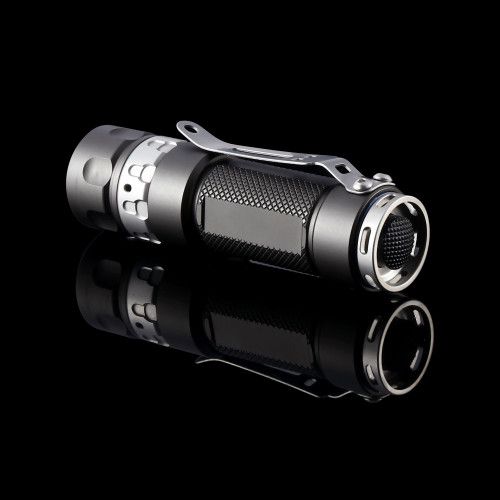 Lampe Tactique Niteye RAPTOR RRT03 - 1400Lumens