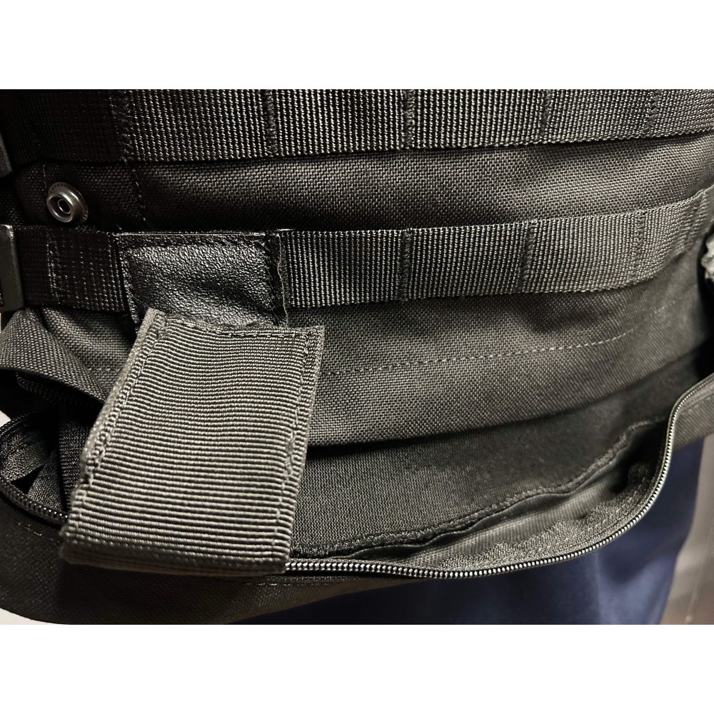 Gilet d'intervention Molle porte plaques noir V2 - ADN Tactical Gilet d'intervention Molle porte plaques noir V2 - ADN Tactical