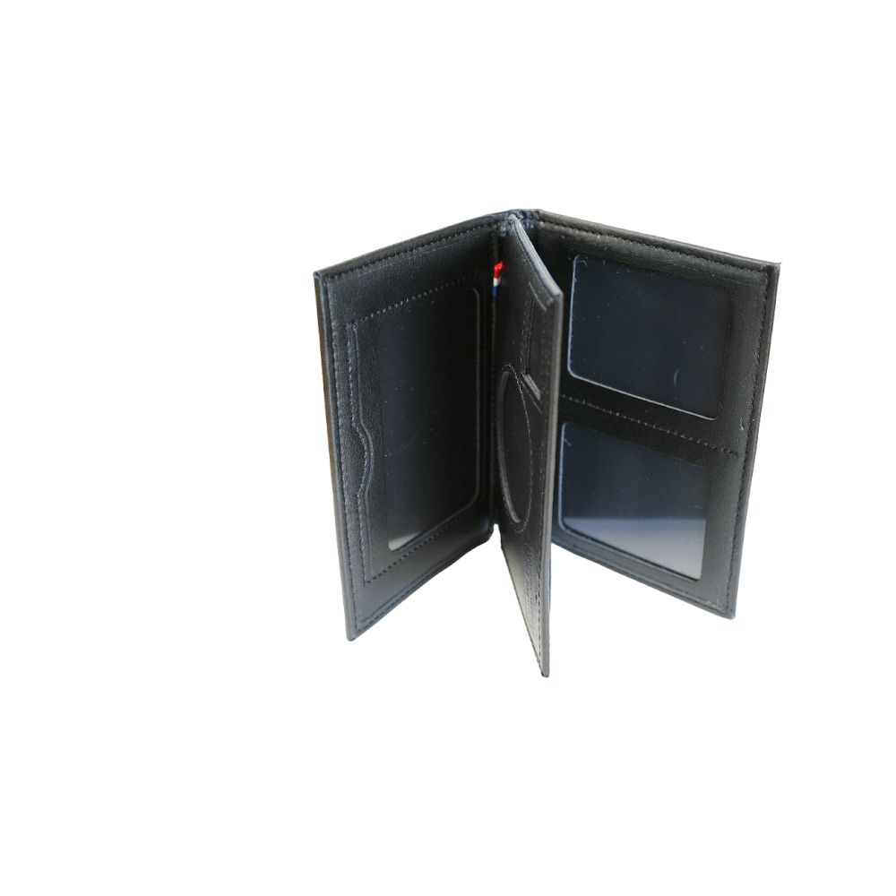 Porte carte 3 volets 100 % cuir véritable Porte carte 3 volets 100 % cuir véritable
