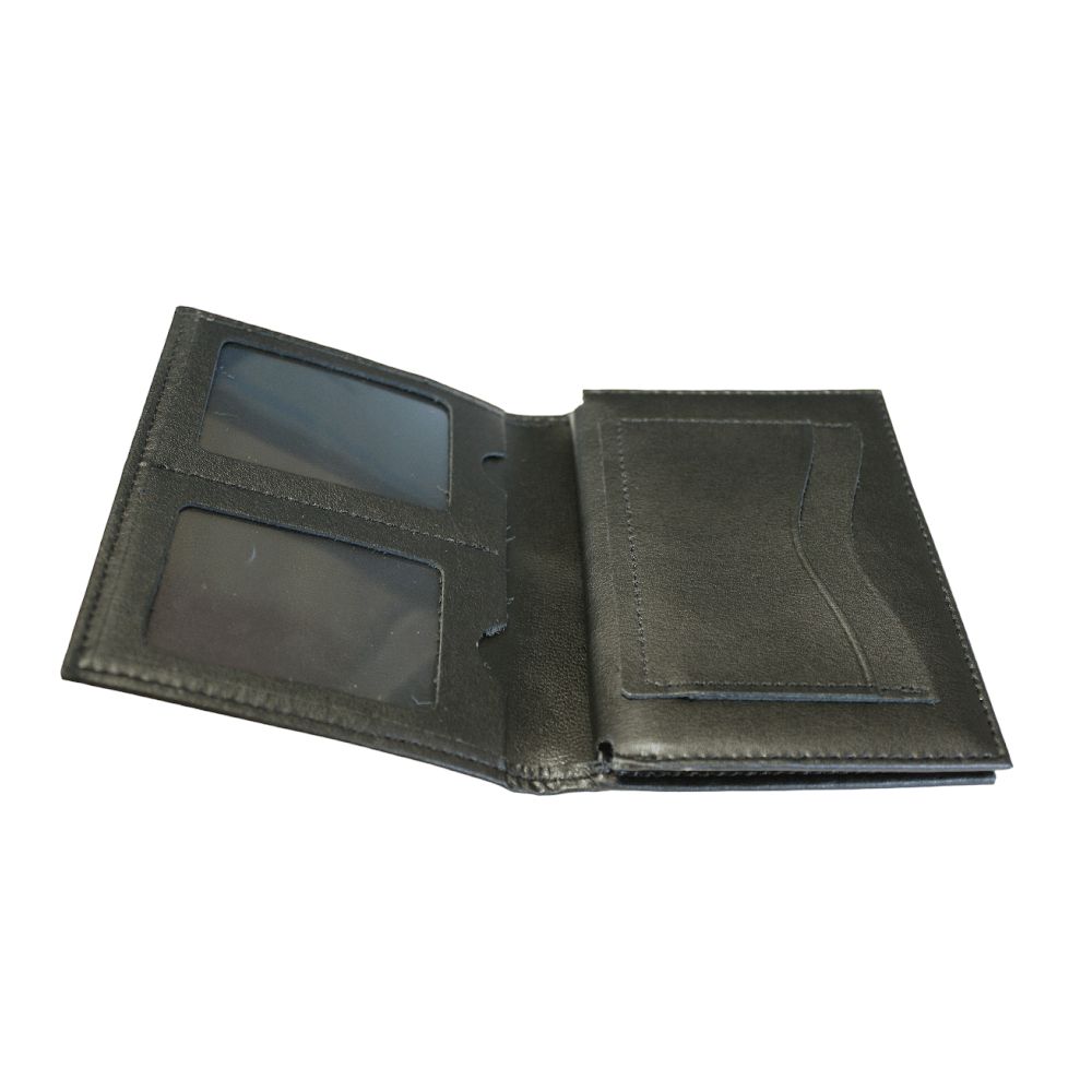Porte carte 3 volets 100 % cuir véritable Porte carte 3 volets 100 % cuir véritable