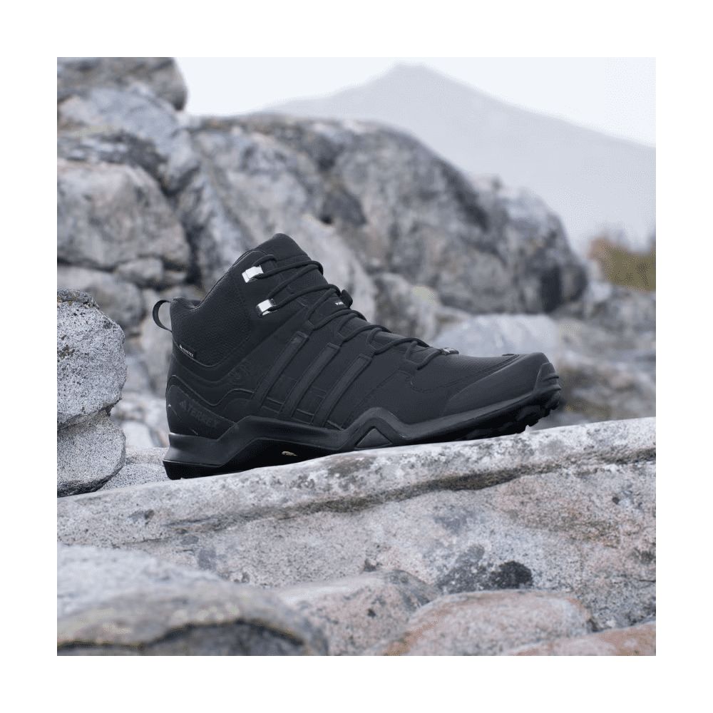 Chaussures Terrex Swift R2 Mid GTX Carbon - Adidas Chaussures Terrex Swift R2 Mid GTX Carbon - Adidas