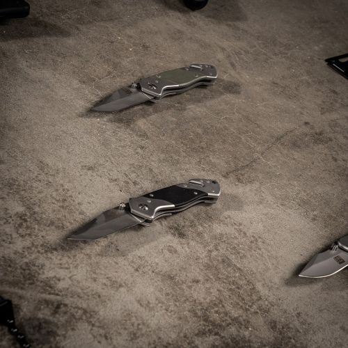 Couteau Brise Vitre &amp; Coupe Sangle 