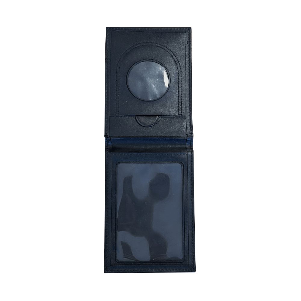 Porte carte simple en cuir pour carte professionnelle grand format - DMB Uniform Porte carte simple en cuir pour carte professionnelle grand format - DMB Uniform